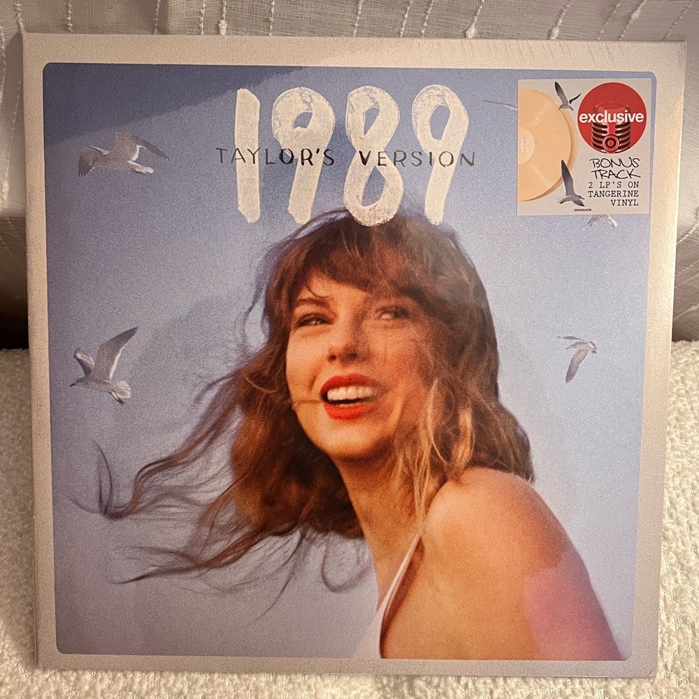 1989 Taylor’s Version Target Exclusive Tangerine Vinyl Unopened
